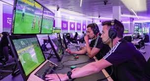 印第安韦尔斯网球赛｜挫郑钦文连4届闯女单4强 斯瓦泰克成赛史第一人